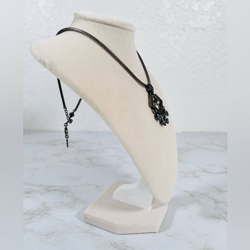 Vintage Black Chain & Topaz Pendant Necklace - Picture 4 of 9